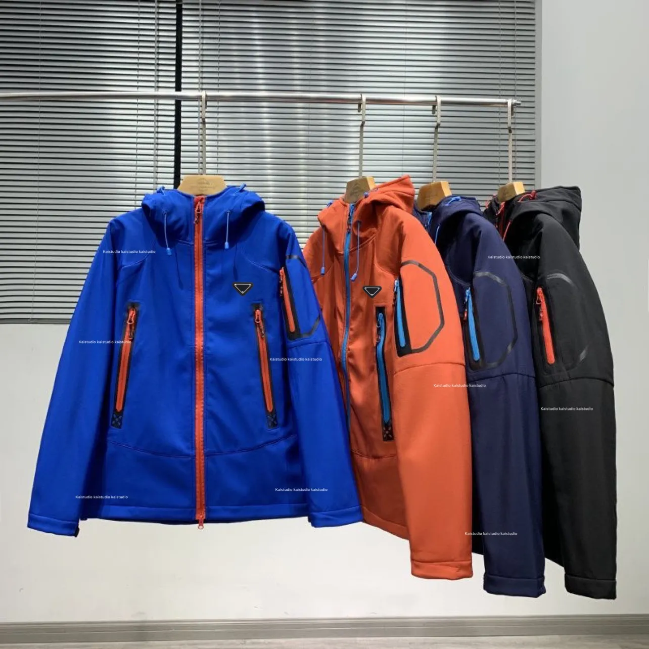 2023 Design Autumn and Winter Men's Velvet Windproof and Waterproof Casual Charge Coat Casual Versatile Loose Coat