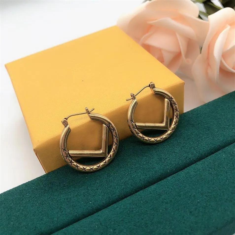 Letter Circle Coldings Designer Gold Earring Luksusowe F Kolczyki biżuterii Casual Goldn Hoop For Women Mens Akcesoria Ohrringe D2111279D