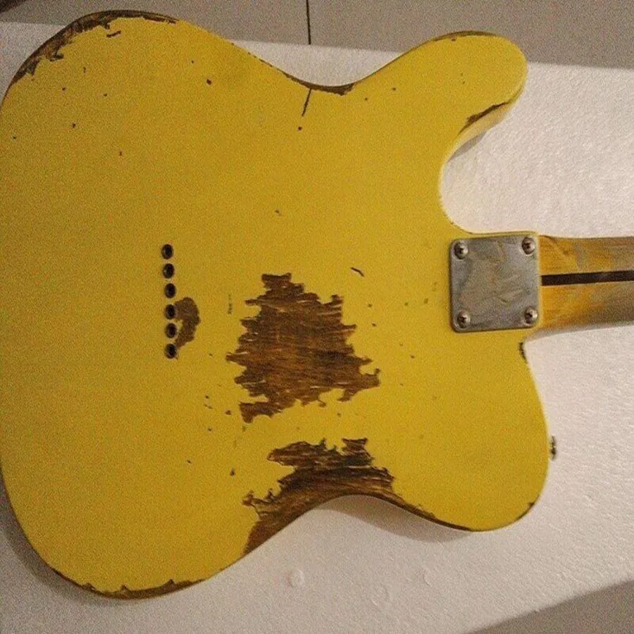 Relic – guitare électrique jaune SS, pont fixe, corps solide, finition Nitro