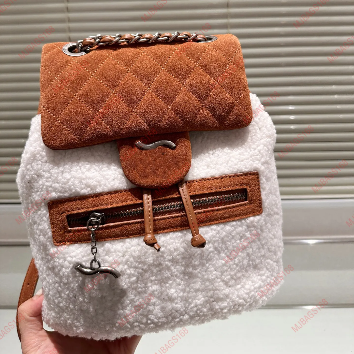 Big Brand Backpack Lamb Wool Backpack Designer Bag tote bag designer luxurys handbags Suede Spliced Lamb Hair Backpack One shoulder backpack 23cm