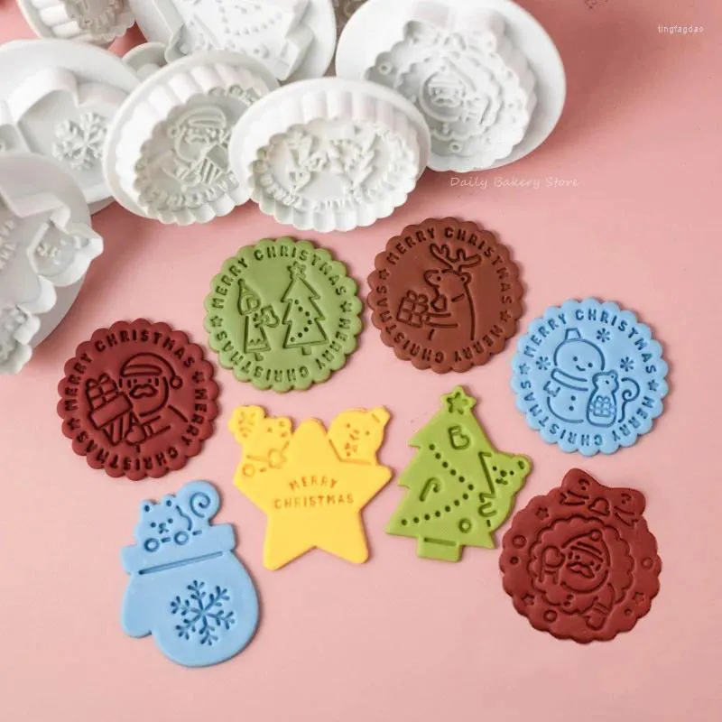 Backformen 4 Stück Weihnachtskeksform Weihnachtsmann/Kranz/Schneemann Ausstecher Stempel Fondant Kuchen Dekorieren Werkzeuge DIY Küchenbedarf