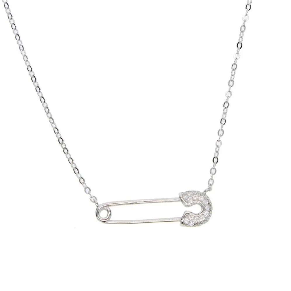 Europeiska kvinnliga smycken Simple Safety Pin Necklace Paled Cz Shiny Silver 925 Enkel senaste design Silver Jewelry241Q