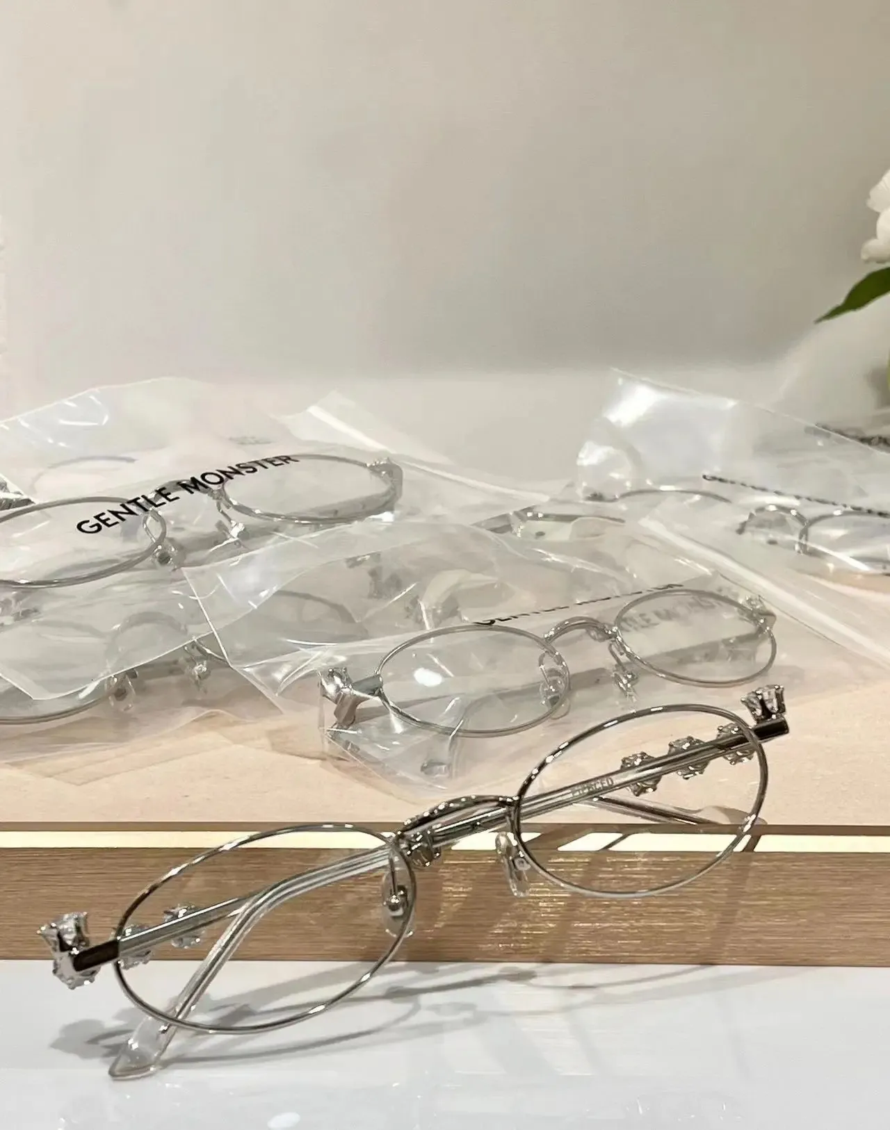 DHgate.com:Gentle Monster X DHEYGERE Fashion Sunglasses