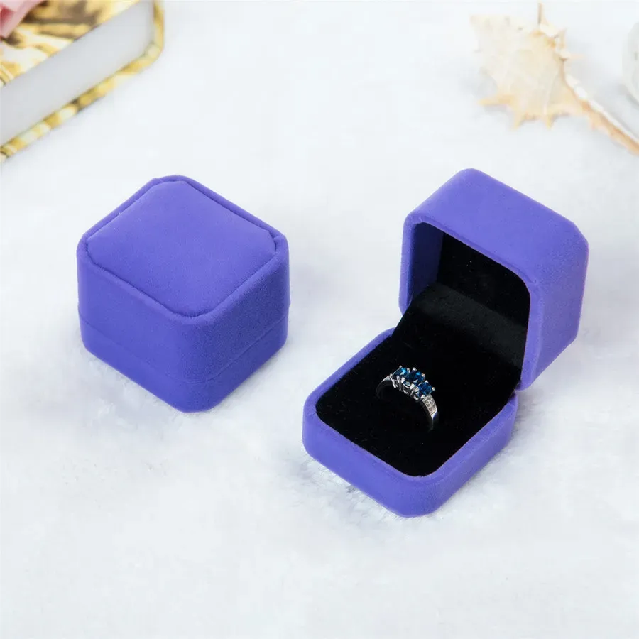 Fashion Velvet Jewelry Boxes cases For only Rings Stud Earrings Jewelry Gift Packaging Display Size 5cm45cm4cm7149463