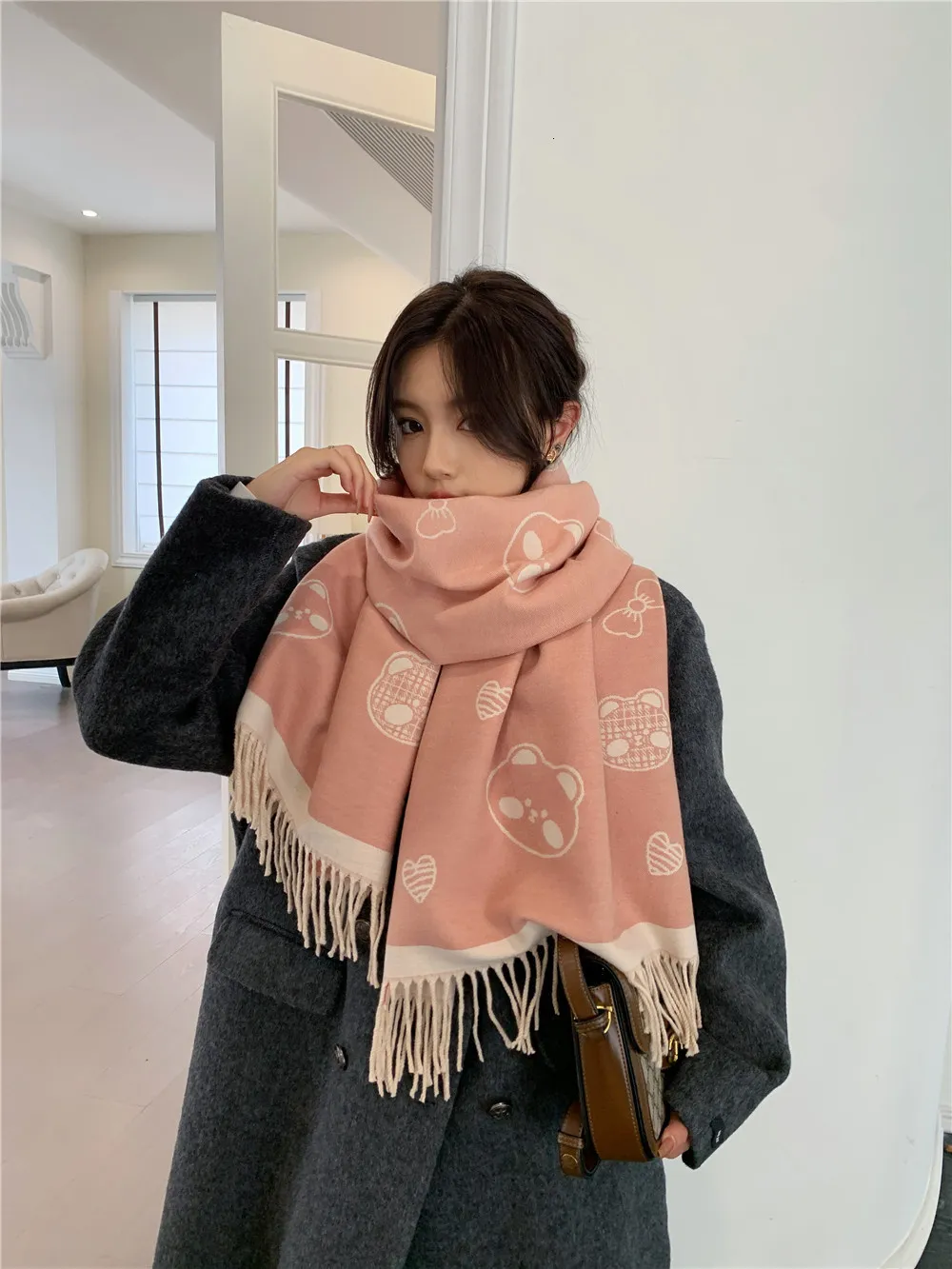 Skull hotsell cashmere scarf