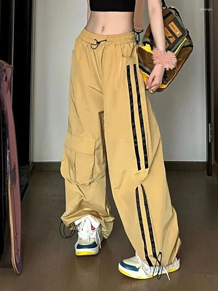 Herrbyxor gula sidor stripe bred ben överdimensionerad baggy fallskärmsspår lasten män streetwear casual rak långa byxor unisex