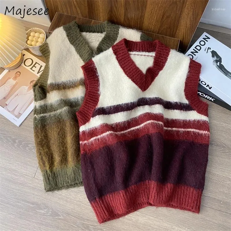 Men's Vests V-neck Sweater Vest Men Loose Chic Simple Striped Sweaters Autumn Fashion Casual Knitted Outwear Preppy Style Vintage Korean