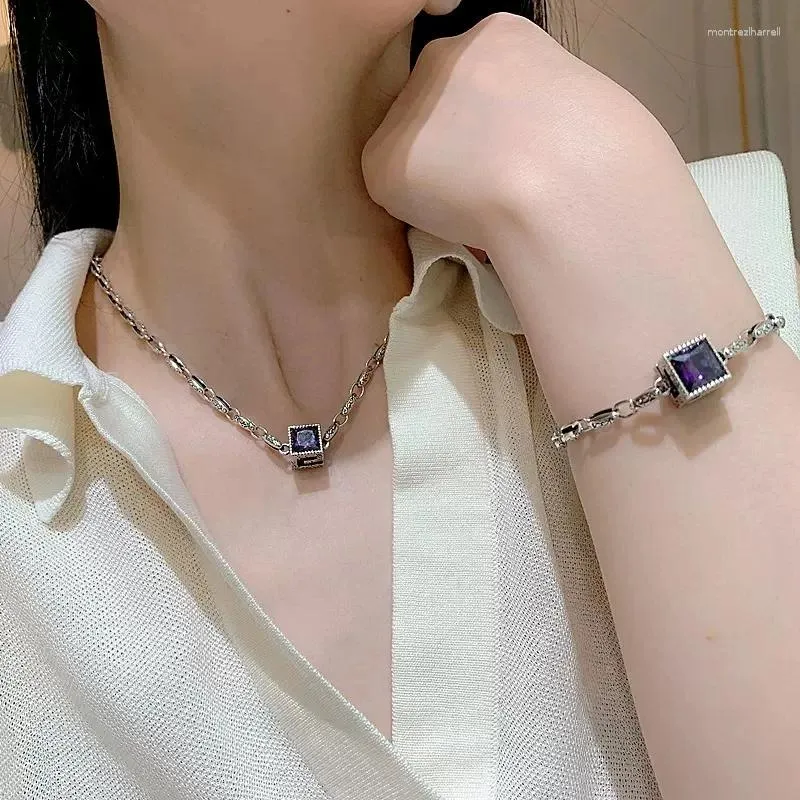 Chaînes en ligne Celebrity Personnalité Double Couleur Collier Bracelet Pour Femmes Rétro Mode Industrie Lourde Hip-Hop S925 Silver Collarbon