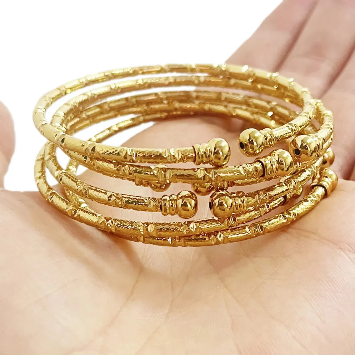 Armreif, afrikanische Armbänder, 3 mm Armreifen und aus Dubai, indische Farben, Gold, Naher Osten, Hochzeitsschmuck, Geschenk 231016