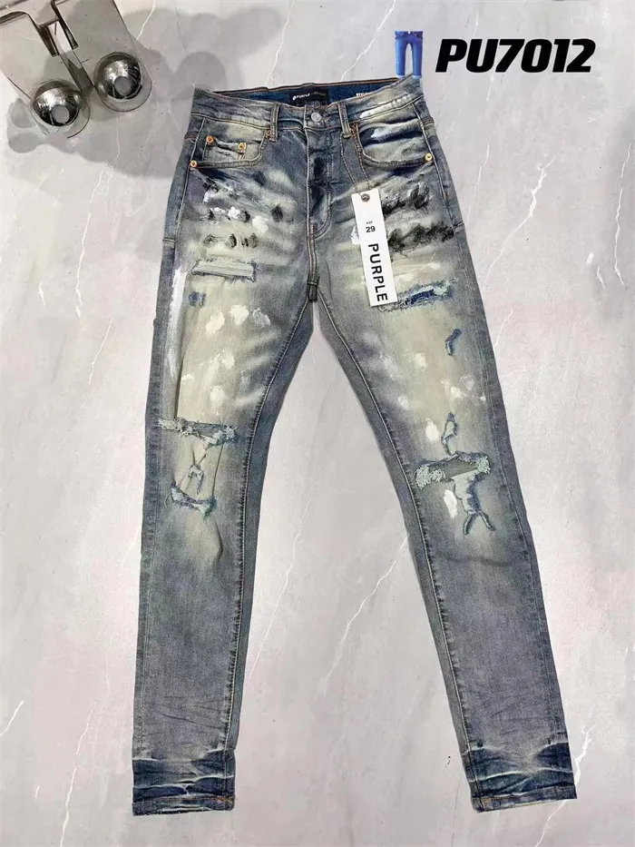 2023Nieuwe heren jeans gat lichtblauw donkergrijs Italië merk man lange broek broek streetwear denim skinny slim straight biker jeans voor paars topkwaliteit