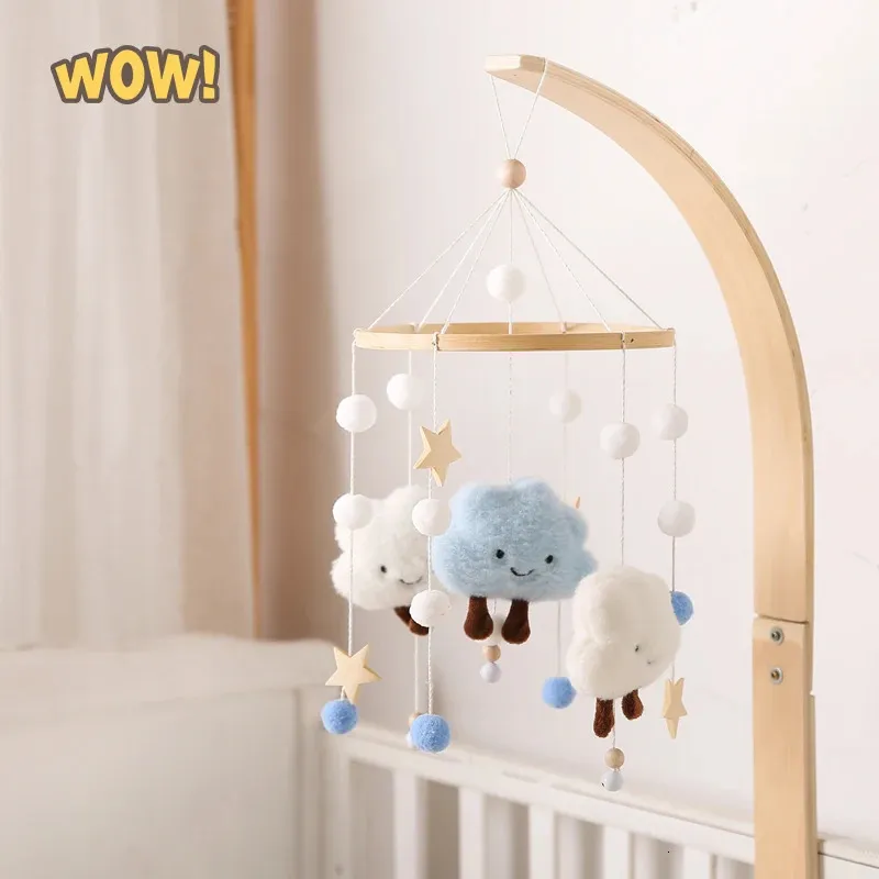 Teethers Toys Baby Cloud Rattles Crib Mobiles Toys 0-12 Months Bell Musical Box born Bed Bell Toddler Rattles Carousel For Musical Toy Gift 231016