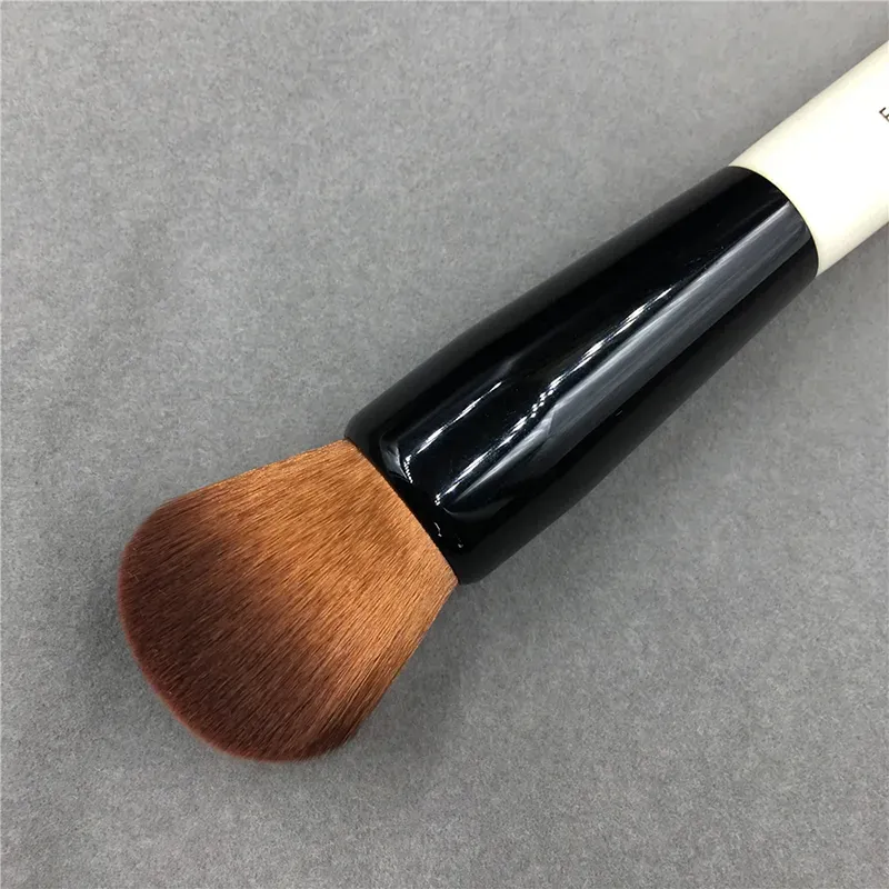 Powder Makeup Brush Wood Handle Dense Soft Round Bristle Full Coverage Face Powder Brushes Blush Contour Brush Makeup Tool