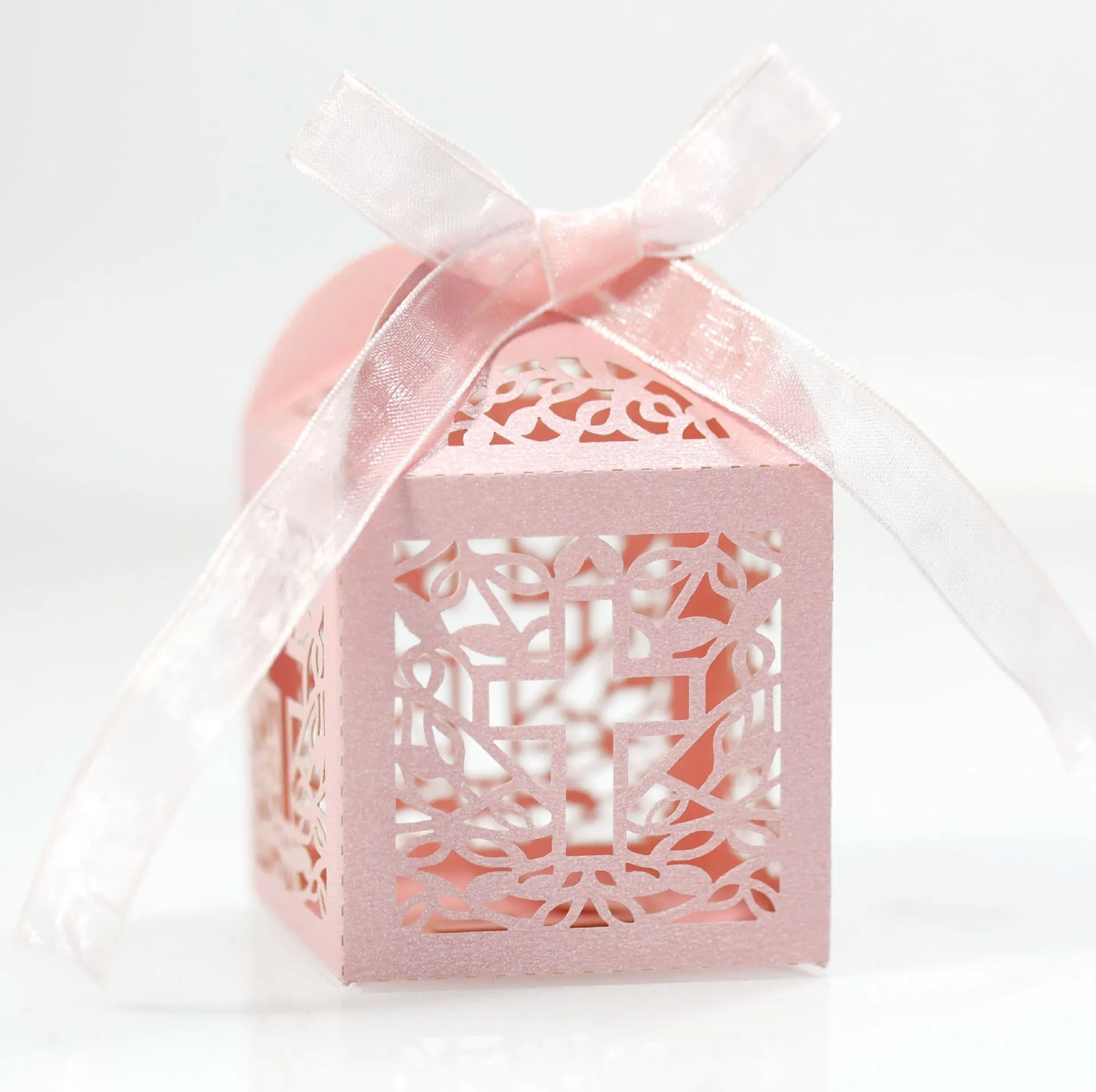 Bolsas De Regalo Para Favores De Bodas, Elegantes Cajas De Favor Blancas  Con Diseño De Cruz, Contenedores De Dulces Para Celebraciones, Peso Ligero  Para Uso Diario De 0,23 € | DHgate, image size:1920x1914