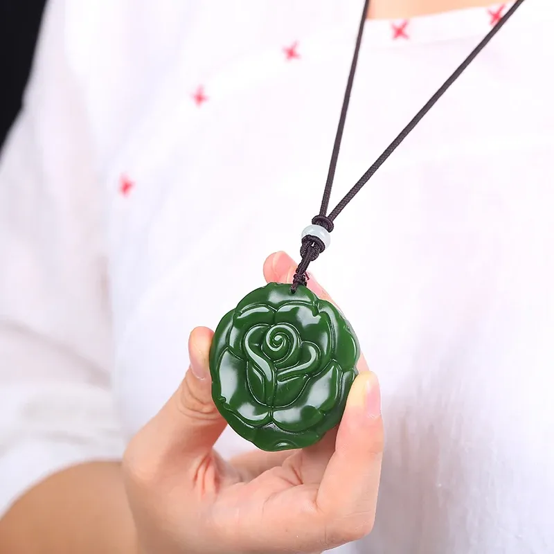 Pendentif en Jade vert naturel, fleur sculptée à la main chinoise, breloque collier, bijoux en jadéite, amulette à la mode, cadeaux