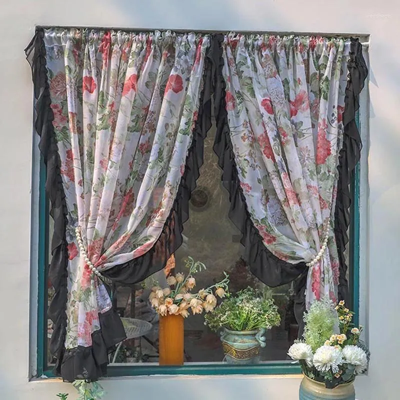 Gordijn 2 STKS Rode Bloemen Pure Korte Gordijnen Voor Cafe Keuken El Vintage Zwart Wit Ruches Kant Shabby Delicate Volant Tier Gordijnen