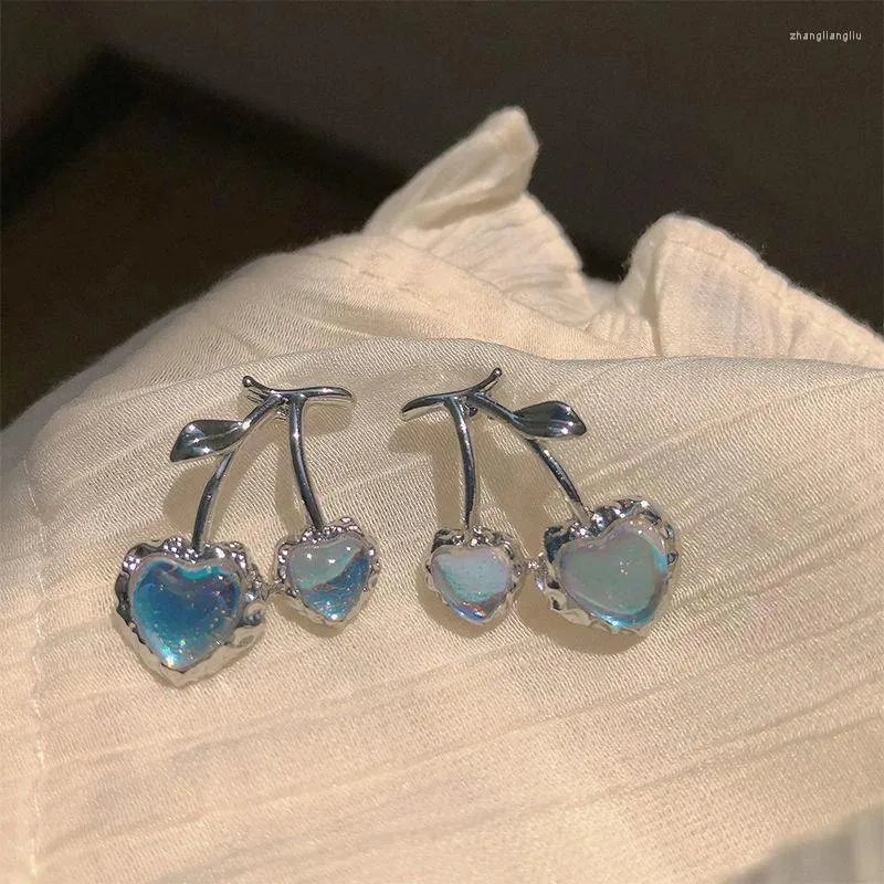 Boucles d'oreilles en forme de feuille de cristal bleue pour femmes, bijoux mignons en branche de cerisier, à la mode, cadeau d'anniversaire pour filles