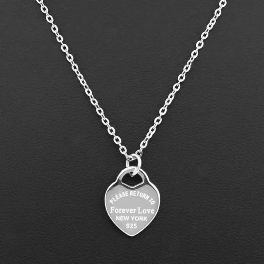 Pendant Necklaces Fashion Luxury Love Necklace Women Paragraph Clavicle Gold Peach Heart Fine Jewelry259U