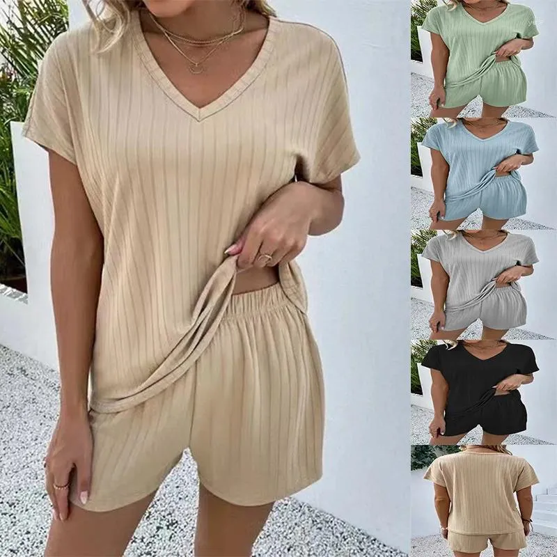 Herrespår 2023 Spring Summer Women Set T-shirt kort stickad fritidshem Chic Two-Piece kostym EuroPea American Women's Clothing