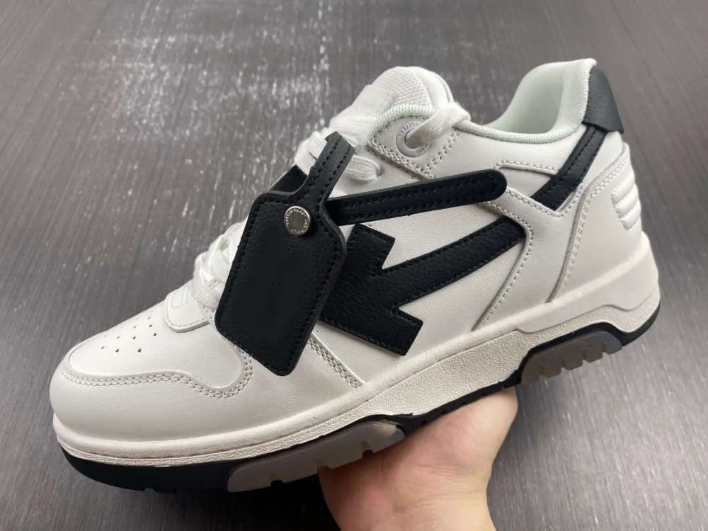 Chaussures Out of Office Sneaker Designer Casual Ooo Ow Hommes Femmes Luxe Décoré Flèche À Lacets En Cuir De Veau Respirant Blanc Noir Plate-Forme Baskets Baskets