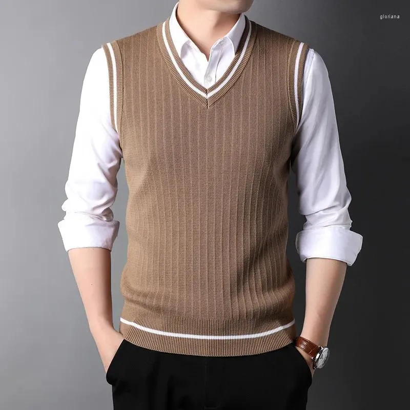 Men's Vests Top Quality Autum Winter Fashion Brand Slim Fit Knit V Neck Sweater Vest Men Trendy Sleeveless Casual Clothes