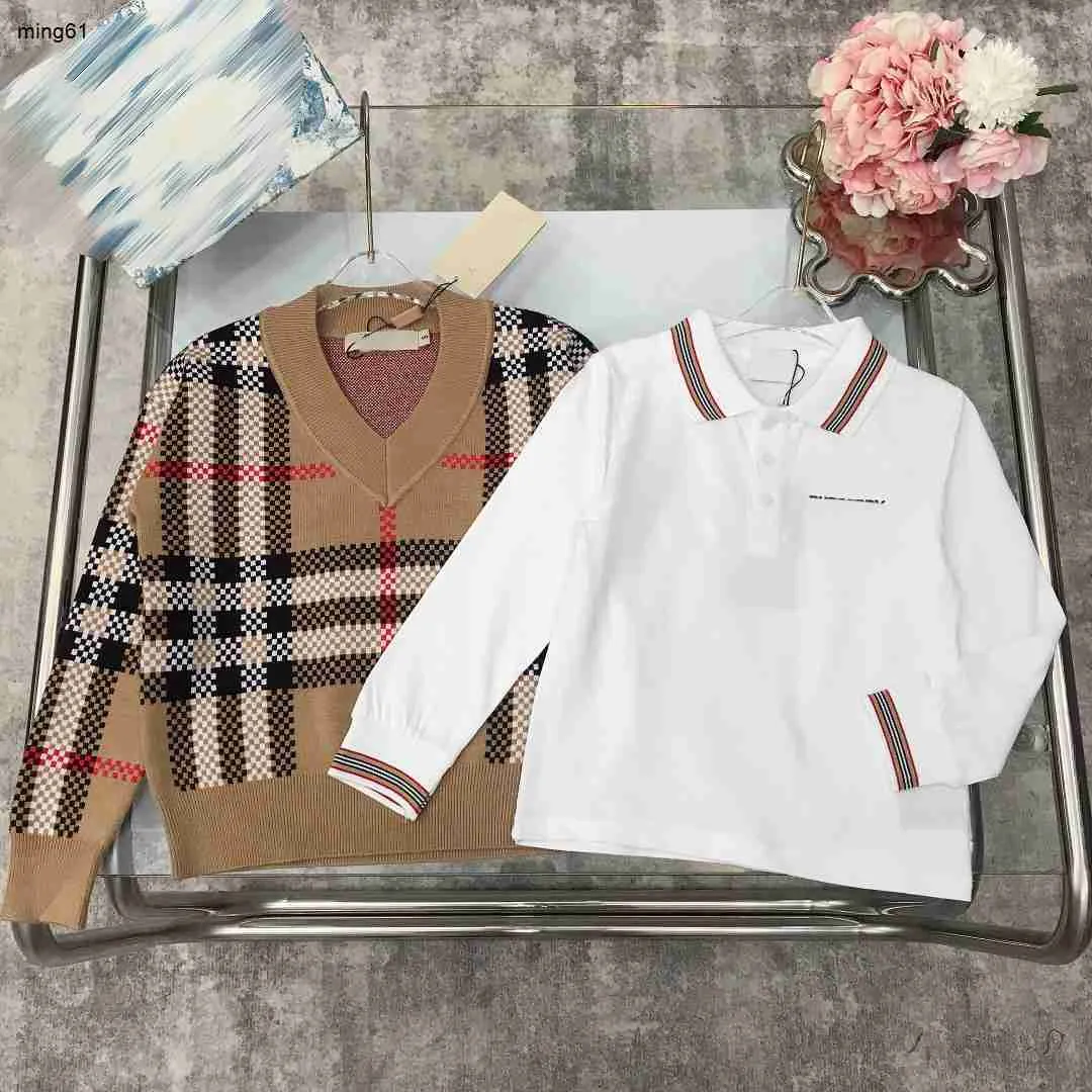 Varumärkesdesigner Kids tröja baby pullover barn stickor storlek 100-150 cm långärmad randig poloskjorta och v-hals stickad pullover aug33