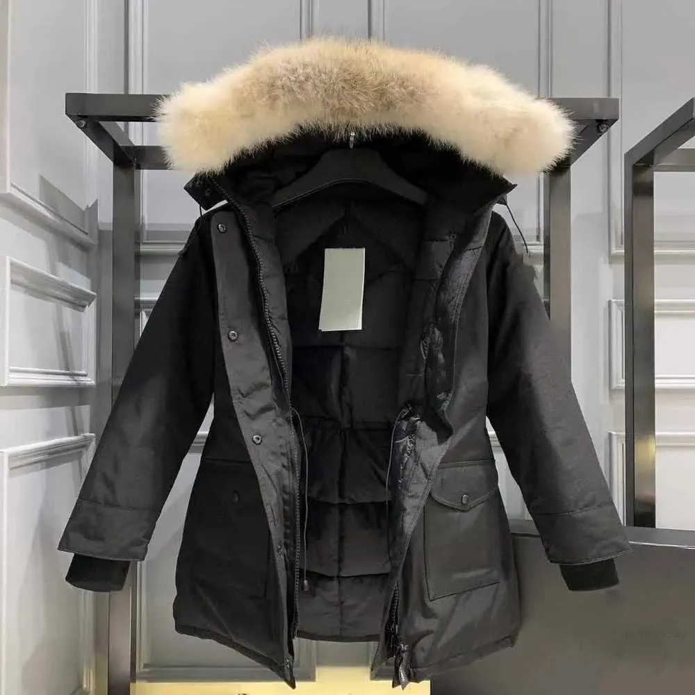 Femmes Down Parkas Designer Down Veste Marque De Mode Canadienne Goose Long Manteau Grande Poche Col De Fourrure Thermique Top Femme Coupe-Vent