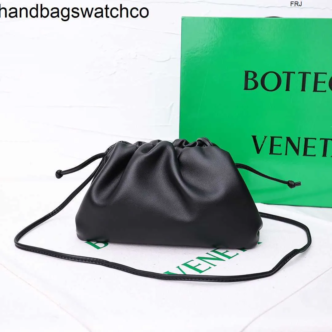 BottegassVenetas Bags Pouch Clutch Bag Teenmini Pouch Plain Cloud Bag Advanced Trend frj