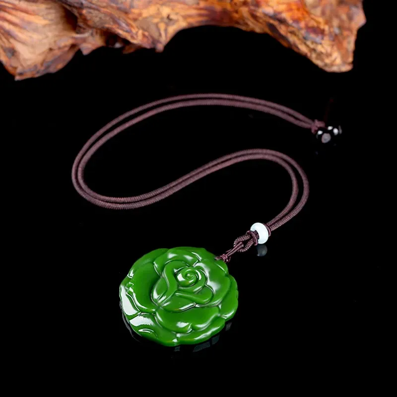 Pendentif en Jade vert naturel, fleur sculptée à la main chinoise, breloque collier, bijoux en jadéite, amulette à la mode, cadeaux