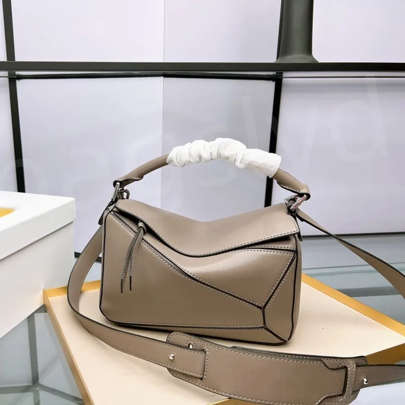 Tasarımcılar çanta lüks bulmaca geometrik omuz çantası moda çapraz bag tote çanta kadın çanta kontrast renk patchwork cüzdanlar mektuplar 24cm yüksek kalite