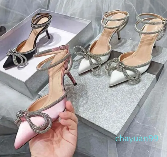 Designer sapatos de casamento mulher 2020 dedo do pé apontado cristal sapatos de salto alto tornozelo feminino senhoras sandália sexy festa bomba