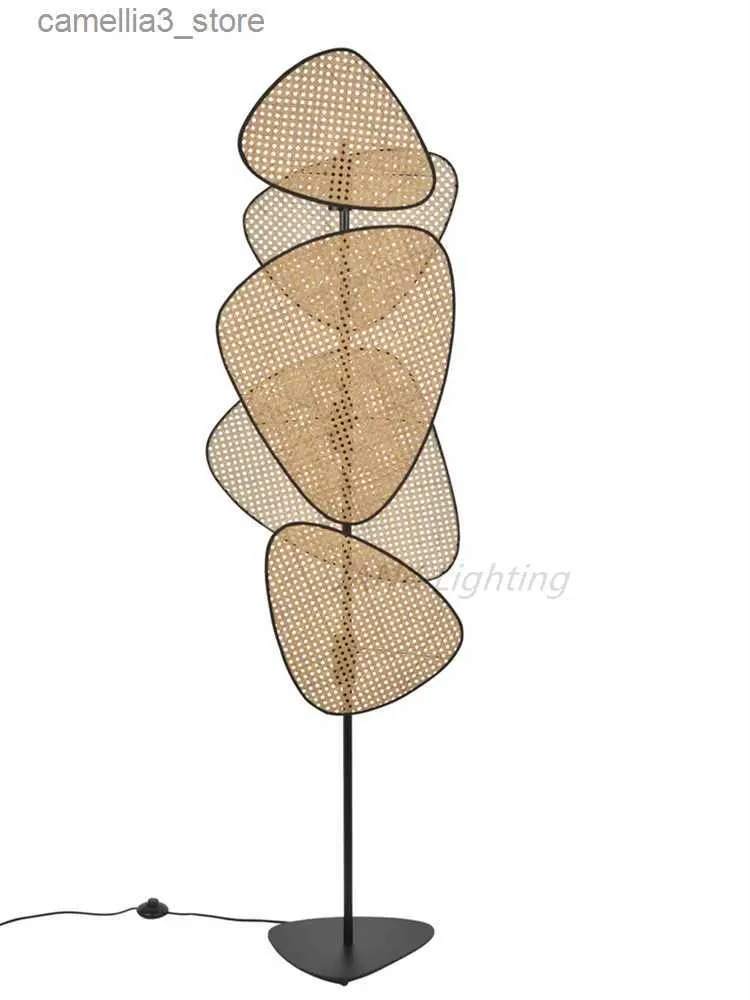 Floor Lamps French Designer Knitting Rattan Screen Floor lamp For Living Room Bedroom Bedside Leaf Grid table Night light Lamp House Decor Q231016