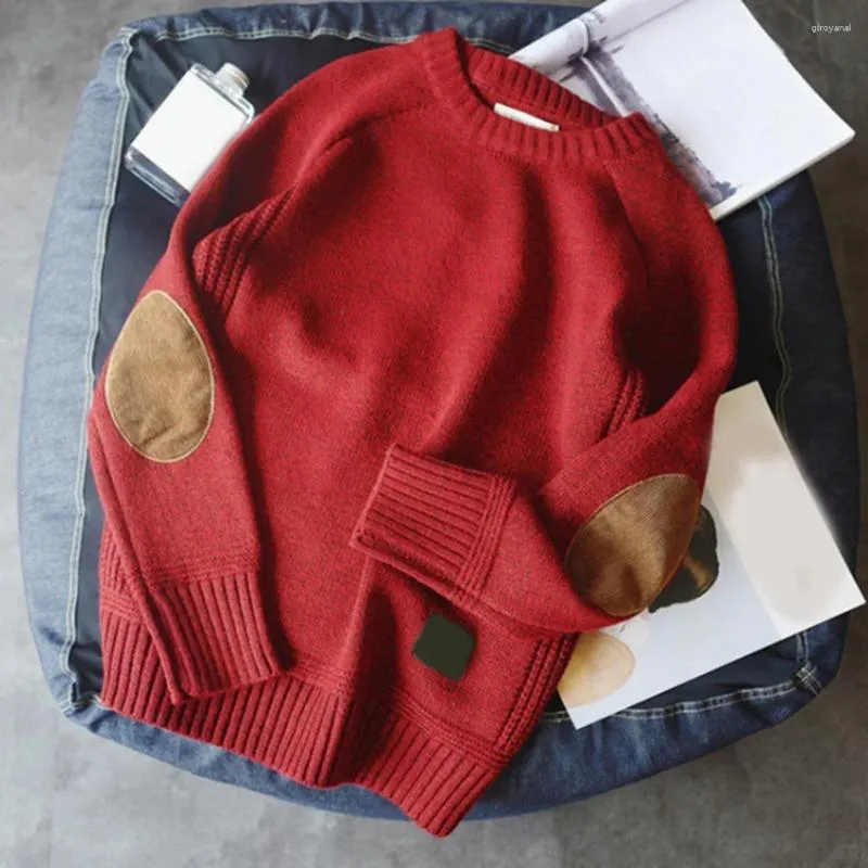 Herrtröjor förblir fashionabla och bekväma med denna O Neck Pullover -tröja perfekt för höstens vintersäsonger