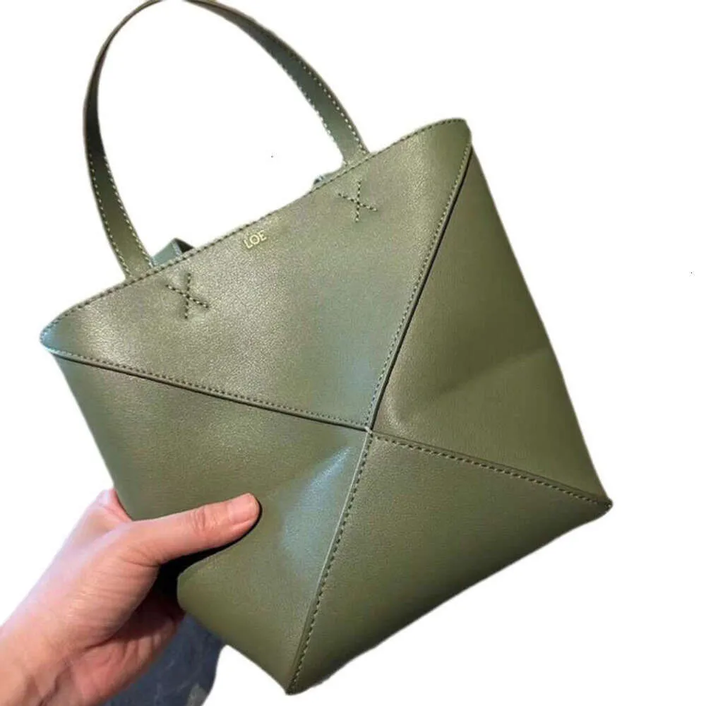 ハンドバッグ LOEWE HAND BAG (A779G50X89 LIGHTGHOST) 2441e8a7-5257-488f-8ab6-