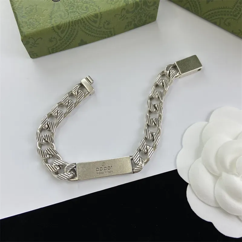 Bracciale da uomo di design di lusso donna Bracciali con catene in argento Eleganti bracciali in argento 925 Braccialetti con ciondolo in acciaio inossidabile 2310163D