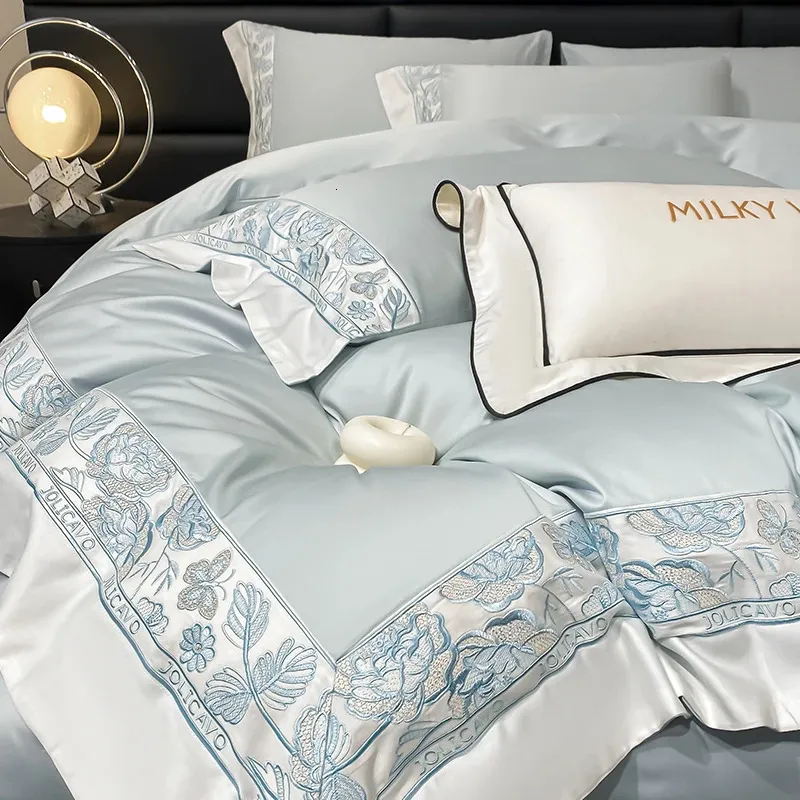 Conjuntos de cama Conjunto de algodão egípcio Luxo de alta qualidade Pure Bordado Duveta Capa Lençóis e Fronhas Consolador 231017