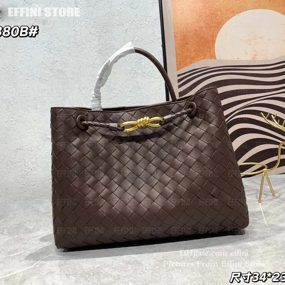 トートバッグ Golden  SS25 Handbags (GWA00467 A00056590100) Venezia Bag in butter-colored boarded leather with gold details