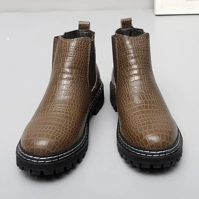 496 Bottes d'extérieur en cuir pour hommes, chaussures de haute qualité, assorties avec tout, moto confortables pour hommes militaires, arrivée 2024, 245