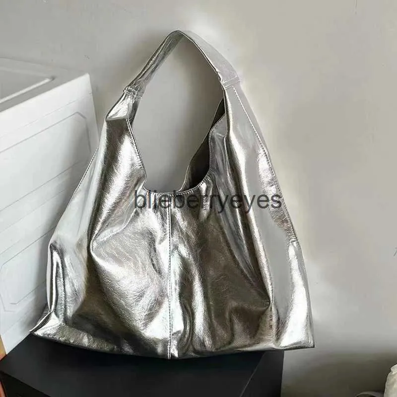 Torby na ramię Cross Body Srebrne pojemność srebrne torby hobos i designerska luksusowa marka torebki zakupowe 2023 NOWOŚĆ w miękkiej tote