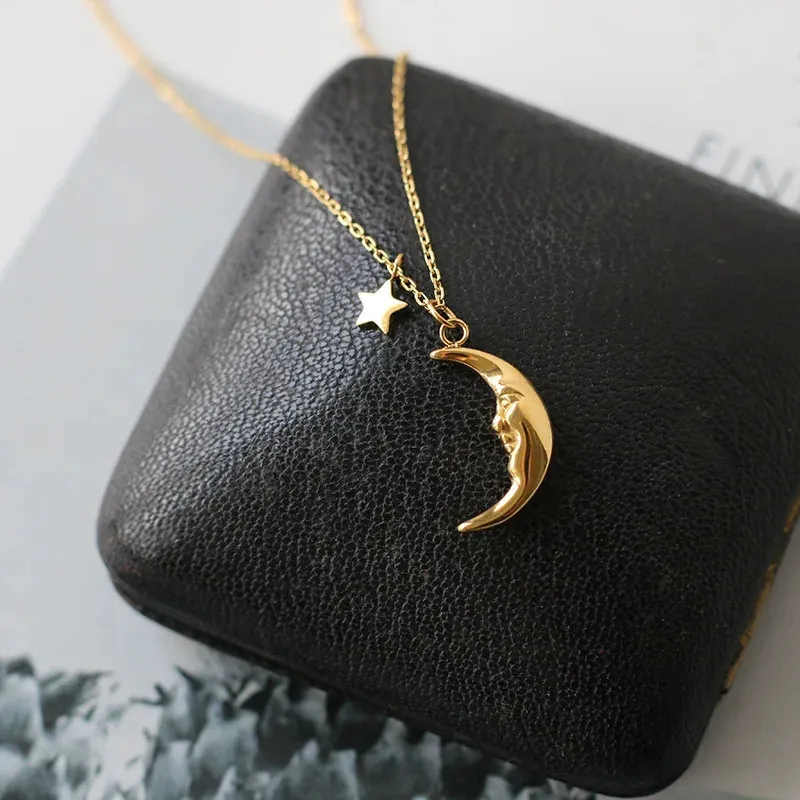 Pendant Necklaces With 18 K Gold Moon Star Charms Necklace Women Stainless Steel Jewelry Designer T Show Runway Gown Rare Gothic Japan 231110