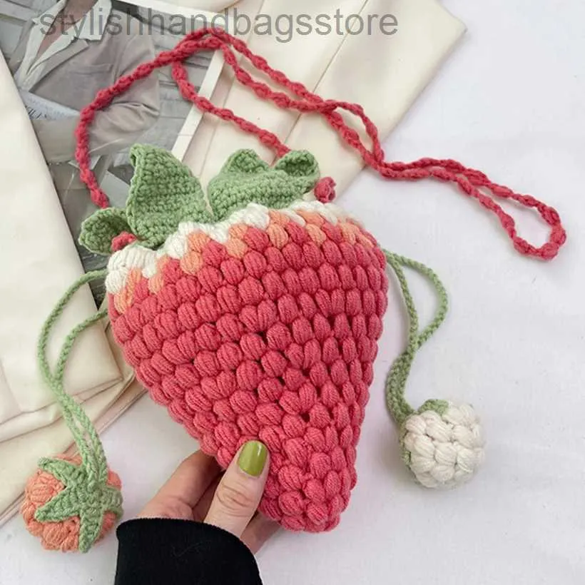 Amazon.com: Women's Hand-knitted Cotton Bags Wool Crochet Bag Flower and  Pearl Shoulder Bag Double chain Hand Messenger bag : Handmade Products