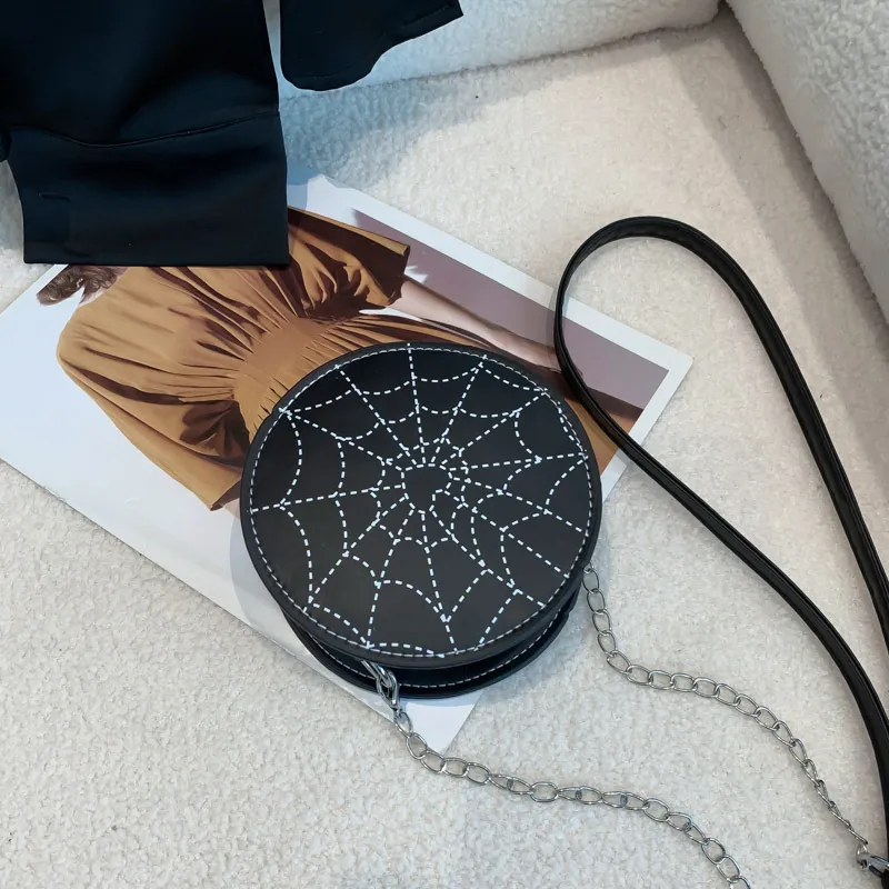 Popular Fashion Trend Cobweb Small Round chains Bag Women's Winter Leisure Chain One Shoulder Crossbody Designer Bag Wallet