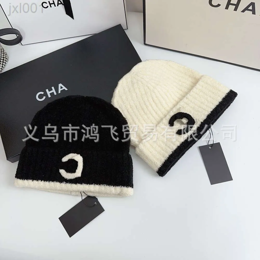 Chanele Designer Channel 2023秋と冬の新しいヨーロッパの小さな香りのある風のウールブレンドニットニット帽子の子供用レターウォームファッションウールハットトレンド