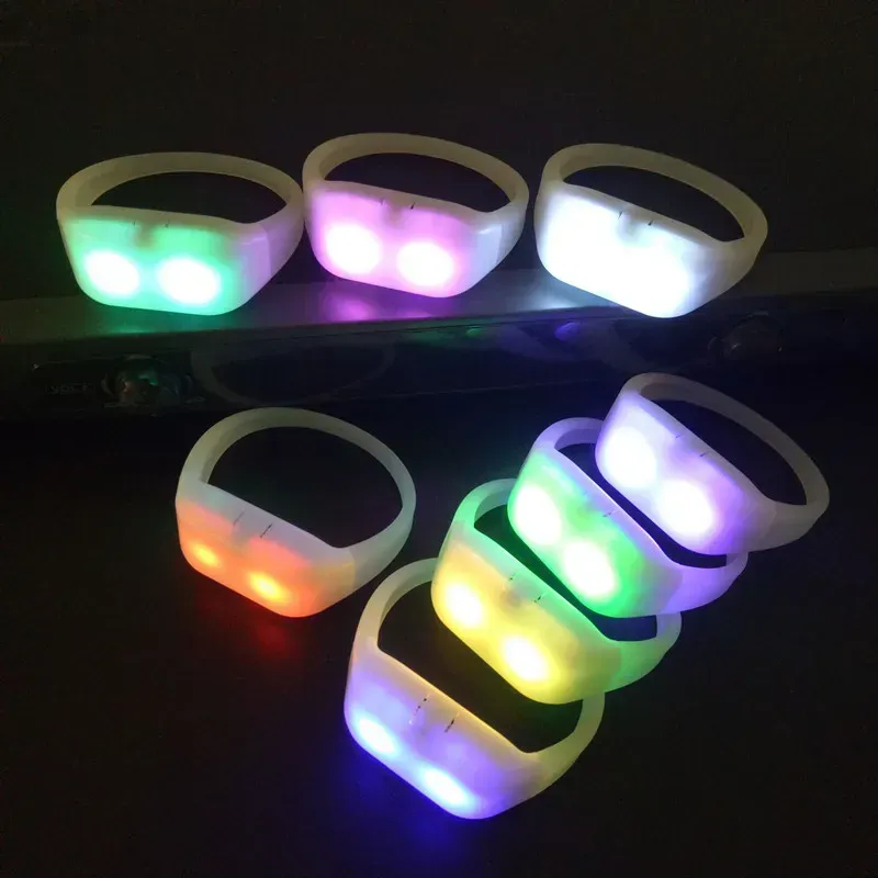 Remote Control LED Silicone Bracelets Wristband RGB Color Changing With 41Keys 400 Meters 8 Area Remote Control Luminous Wristbands For Clubs Concerts Prom