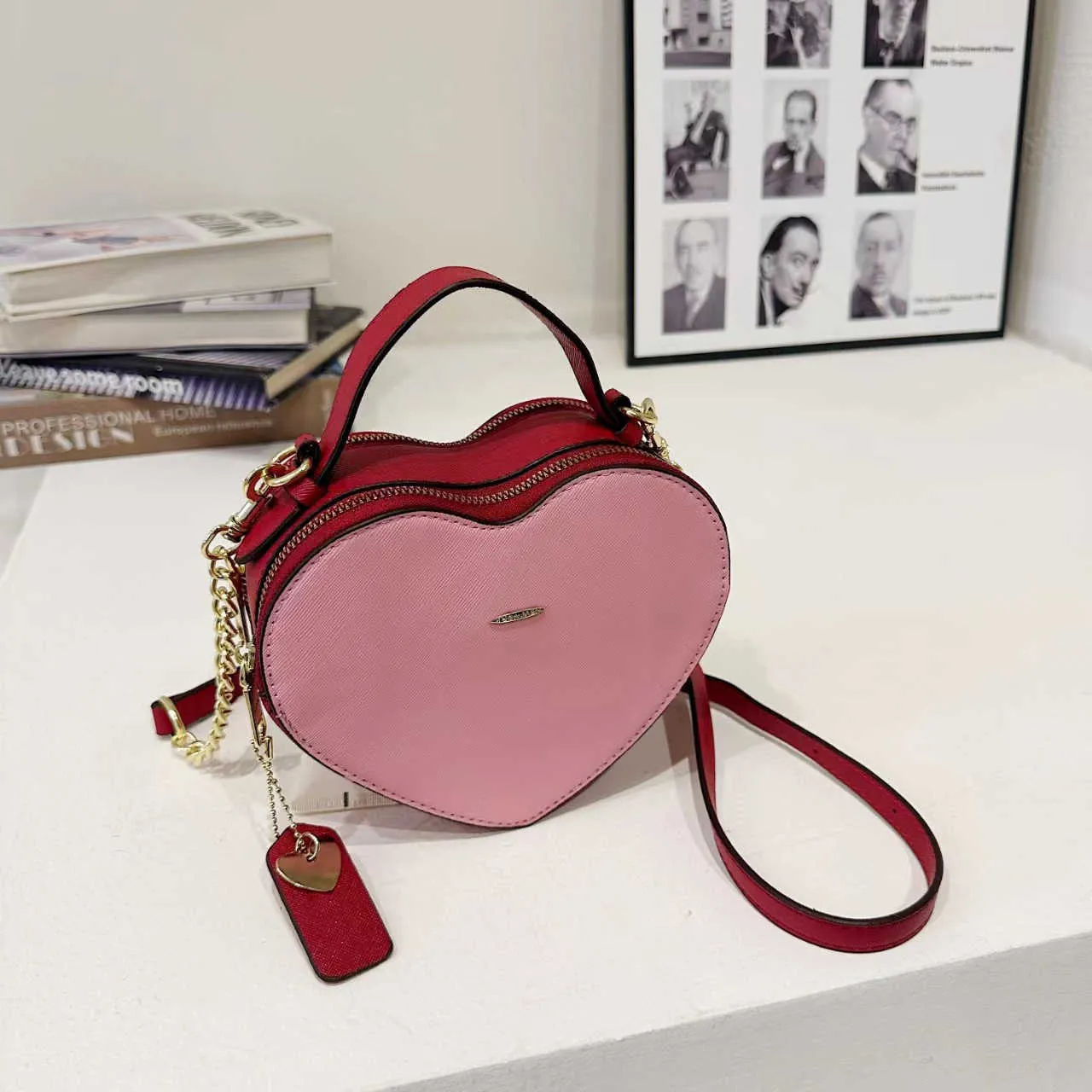 C letter Womens Desinger heart bag Mini Cute Shoulder Bag Women coabag Luxury Handbag Vintage Cloudy Tote Leather Fashion Pink crossbody bags