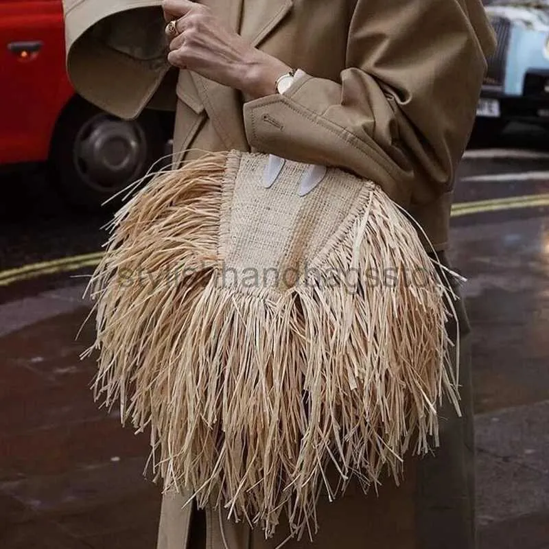 أزياء أزياء Raffia Tassel مصممة العلامة التجارية راتان حقائب اليد الفاخرة الخوص المنسوجة