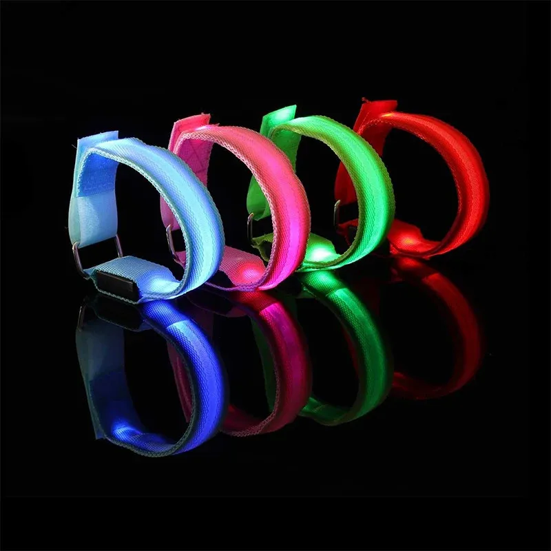 Whips Crops 4PCS Colorful LED Horse Riding Equipment Leggings Tied Night Visible Racing Accessory Equestrian Supplies Decoration 231017