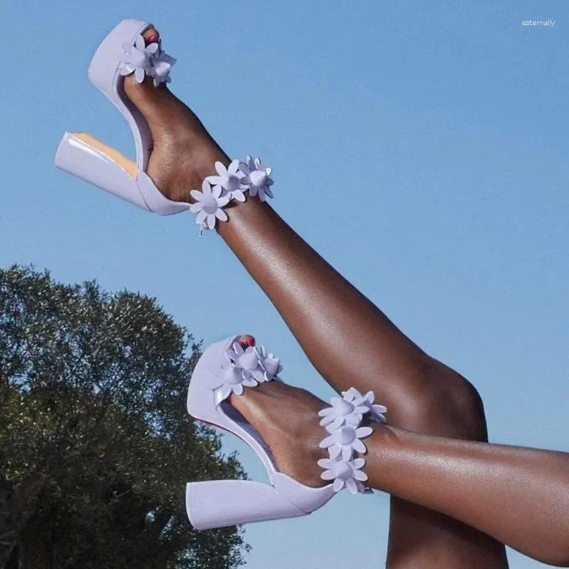 Daisy Spike Patent Leather Platform Pink Block Heel Sandals With