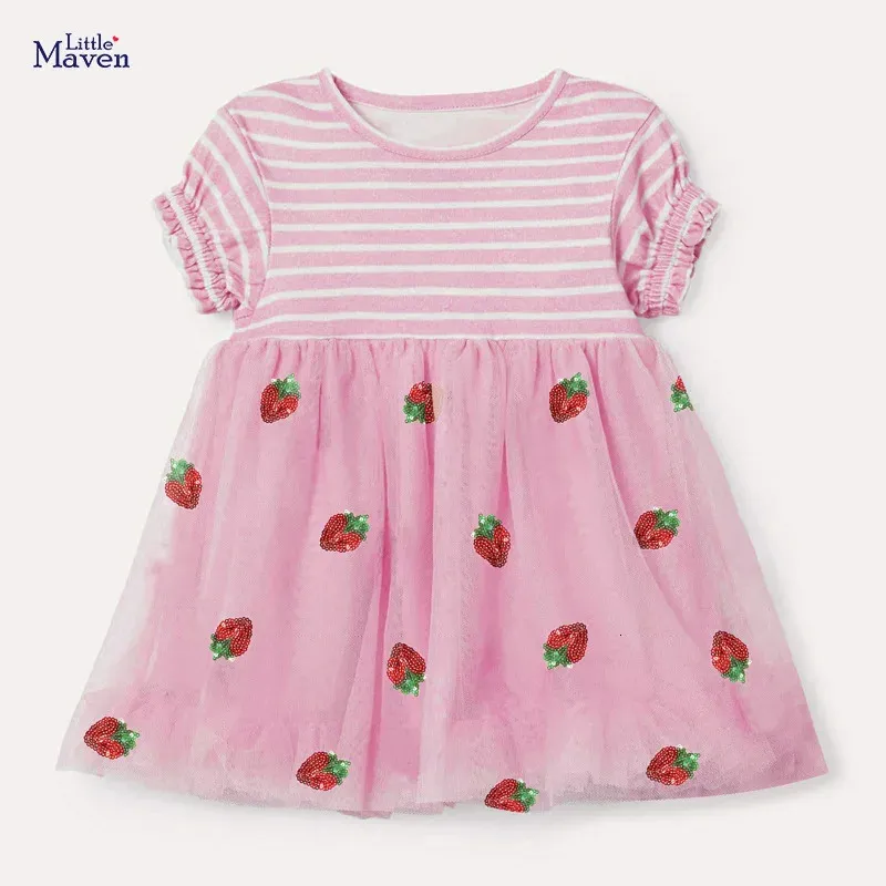 Vestidos de niña Little Maven Vestido para niños Algodón Fresa Mangas cortas Vestido de verano Bebés Ropa casual para niños 2-7 años 231016