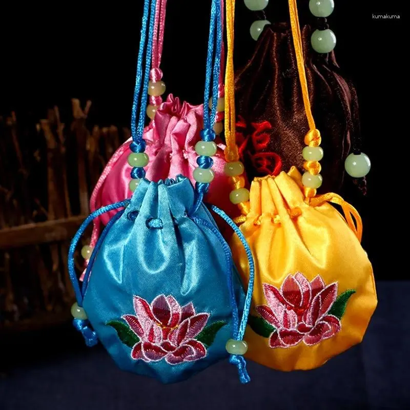 Gift Wrap Chinese Embroidery Pray Lucky Lotus Bag For Wedding Candy Packing Fabric Drawstring Hanging Amulet Sachet Bags Car Ornament