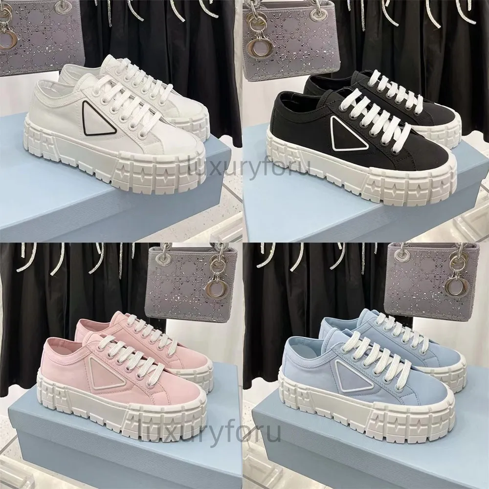 Kvinnor lyxiga sneakers plattform kvinnor skor vit svart rosa dam mode av hög kvalitet casure canvas designers sneaker kvinna god kvalitet sneakers